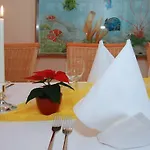 Roemer Отель